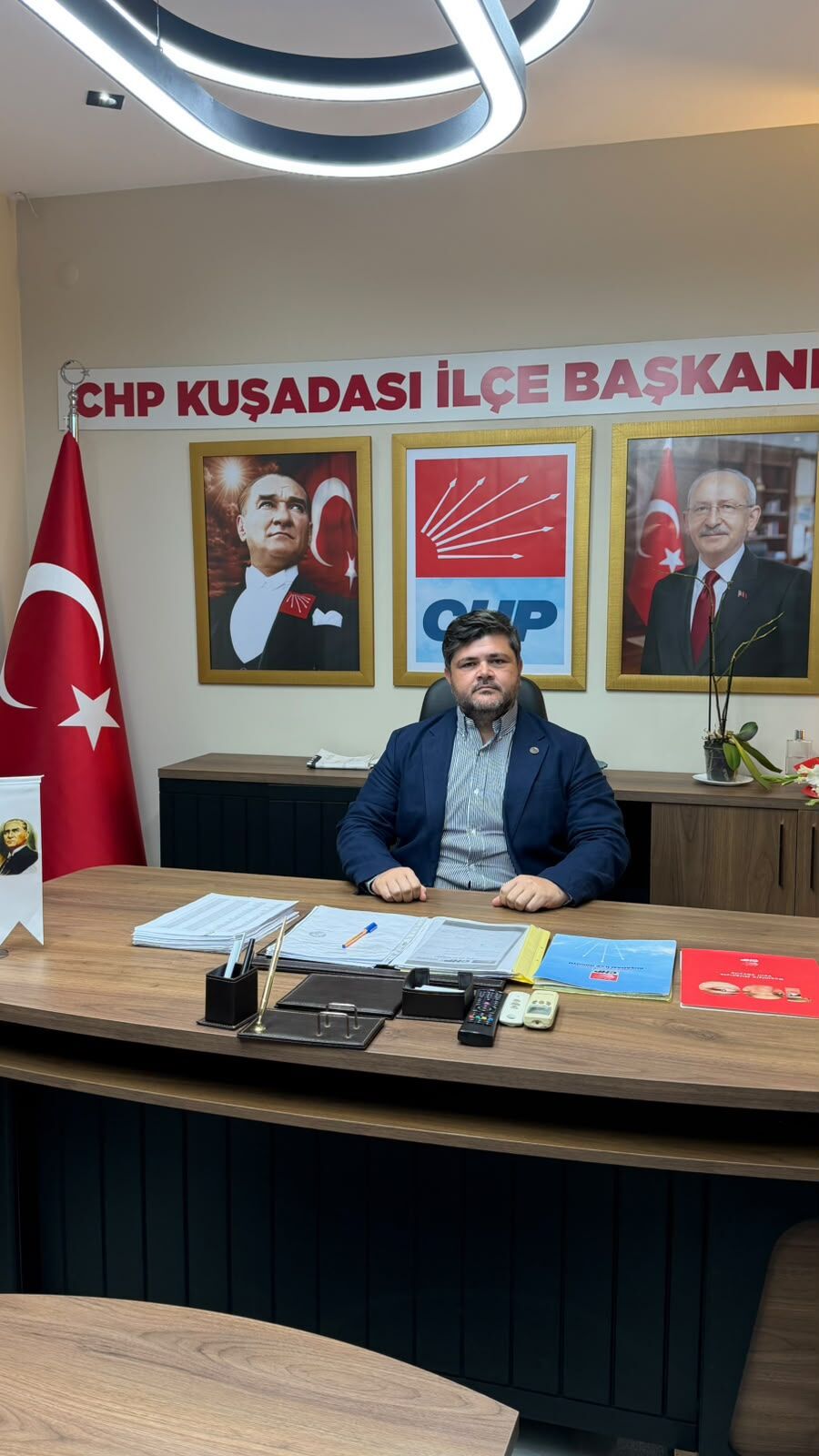 Chp Kuşadası Örgütünde Devir Teslim Başkan Berberoğlu Birlik Ve Beraberlik Mesajı Verdi (2)