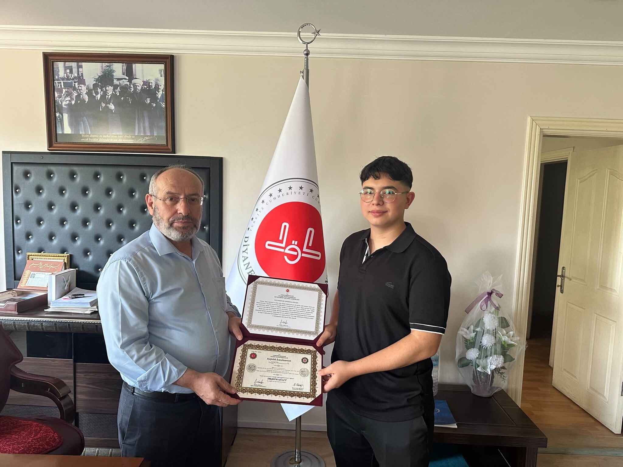 Hafızlar Belgelerini Aldı (2)