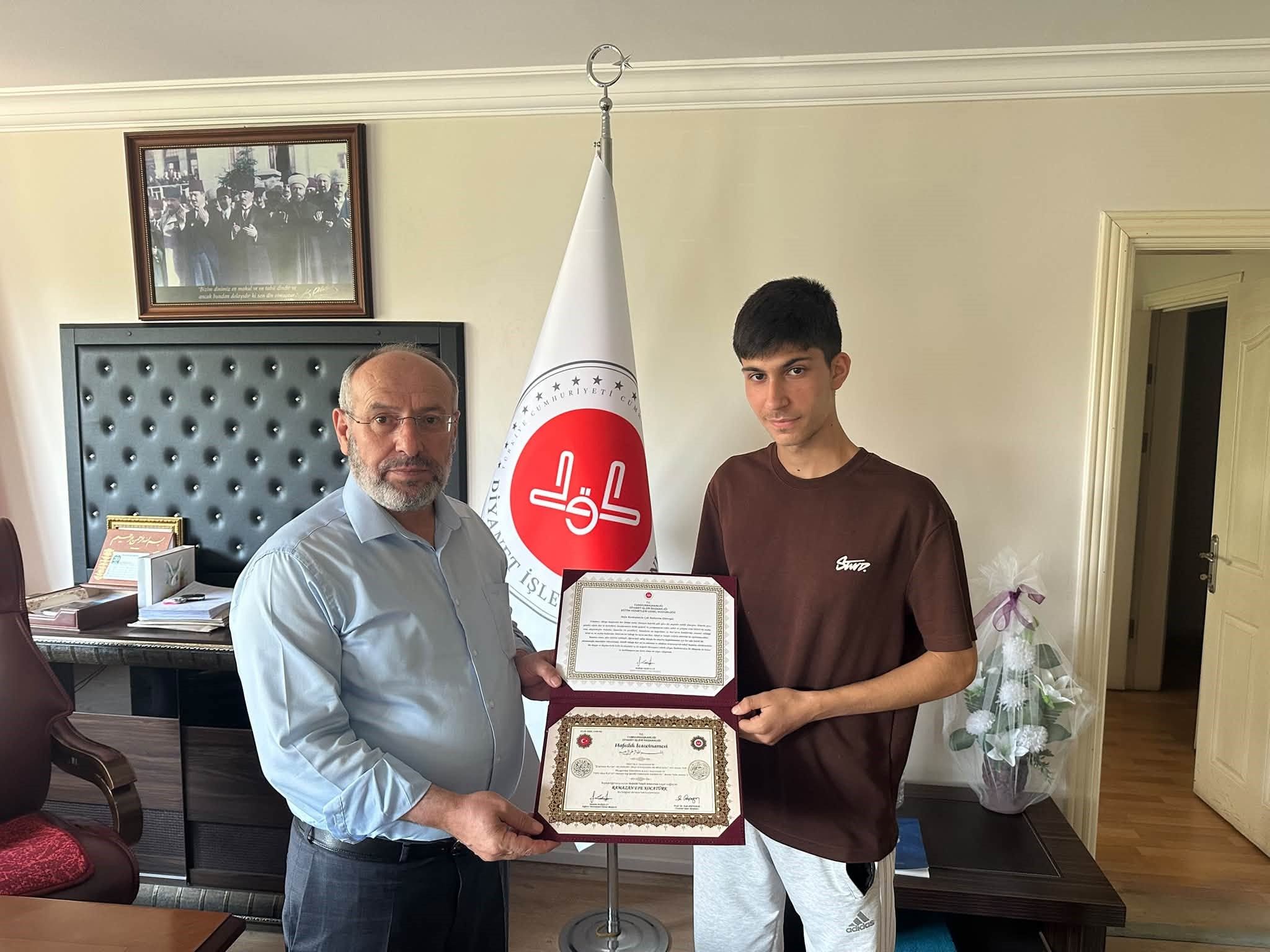 Hafızlar Belgelerini Aldı (3)