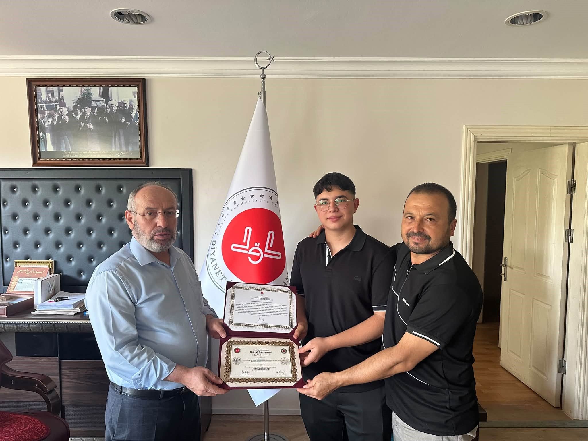 Hafızlar Belgelerini Aldı (7)