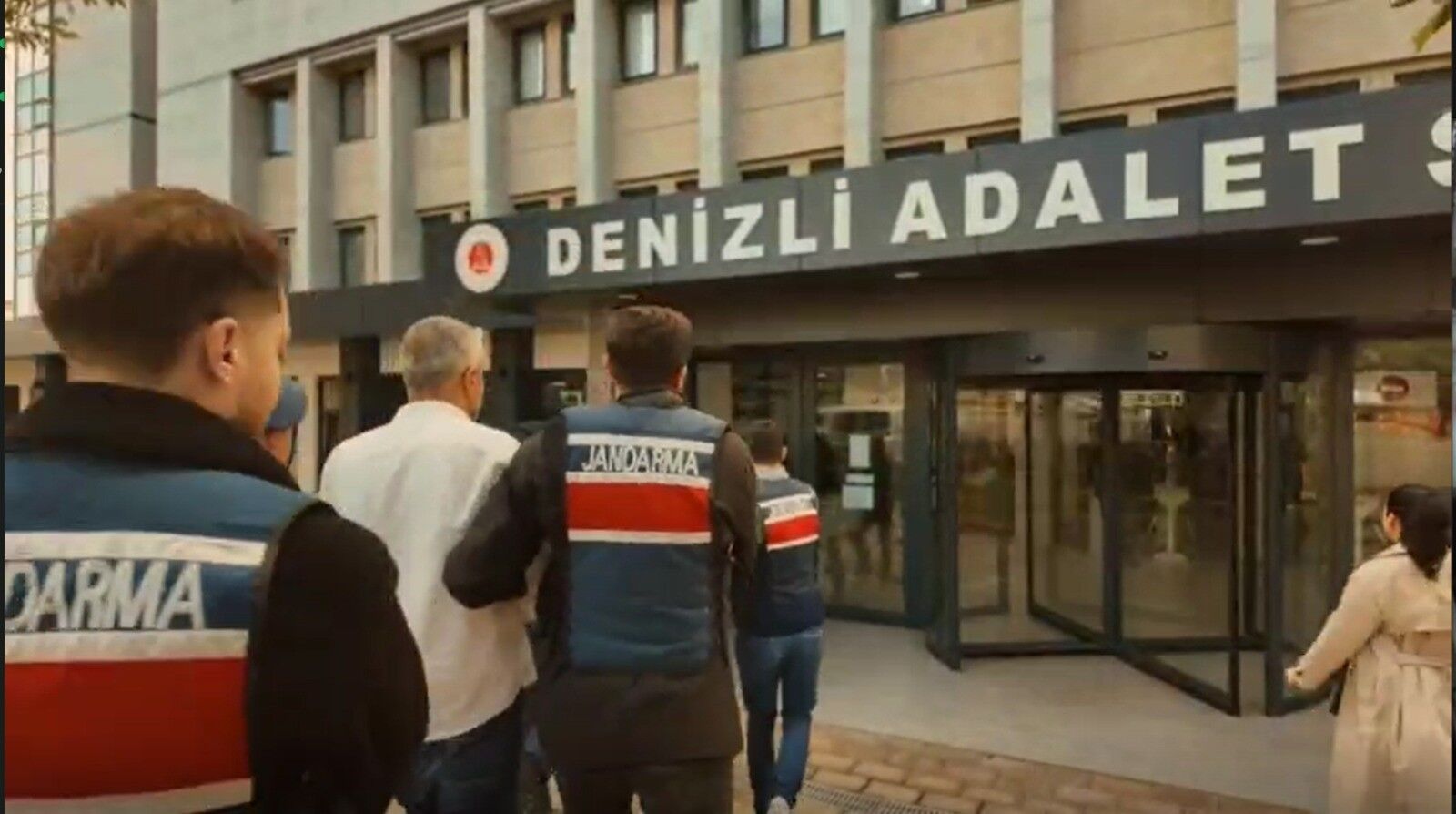 Kamu personeliyiz yalanıyla dolandırıcılık yapmışlar