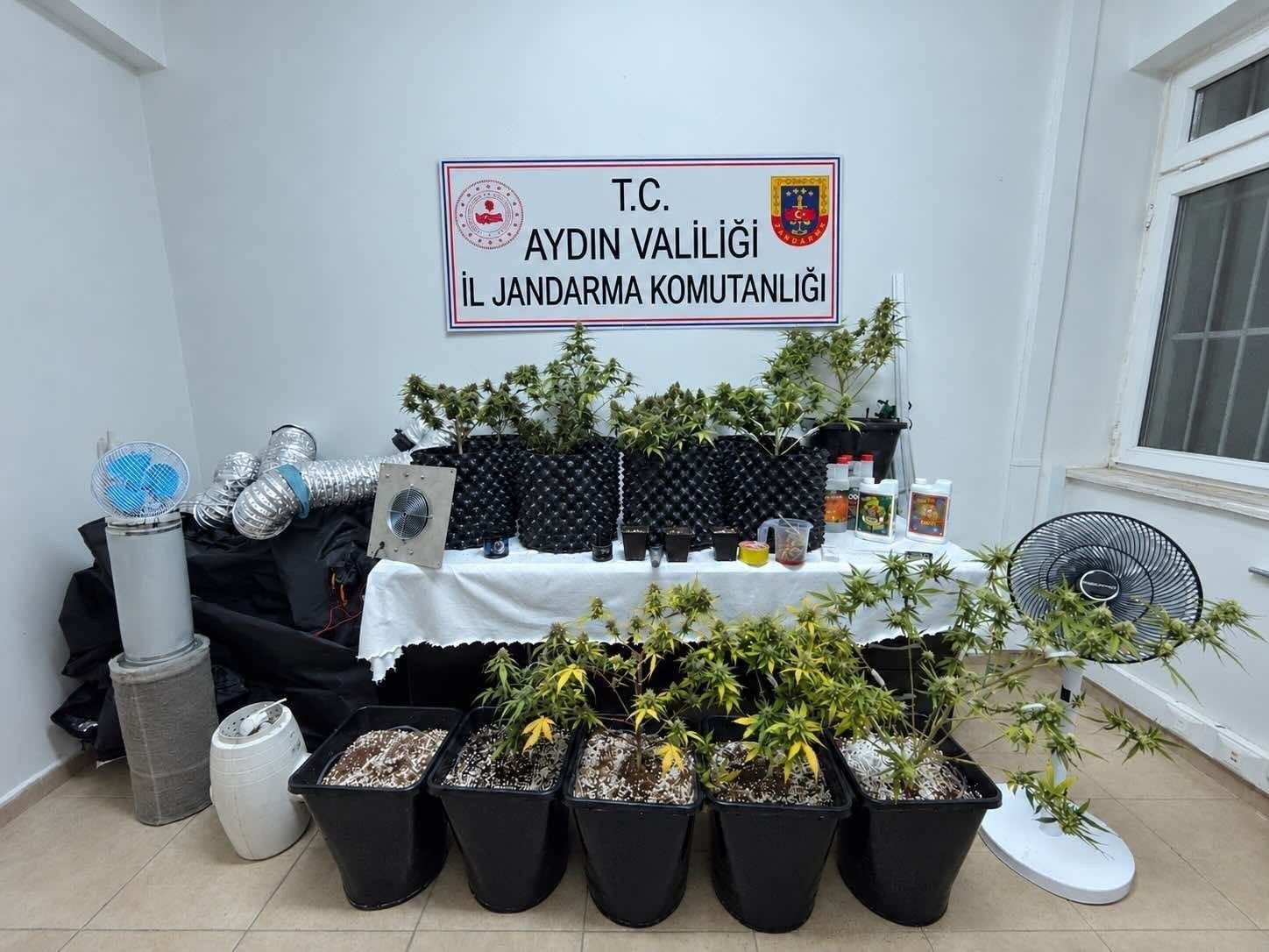 Kuşadası’nda Operasyon Düzenlendi, 1 Kişi Gözaltında (1)