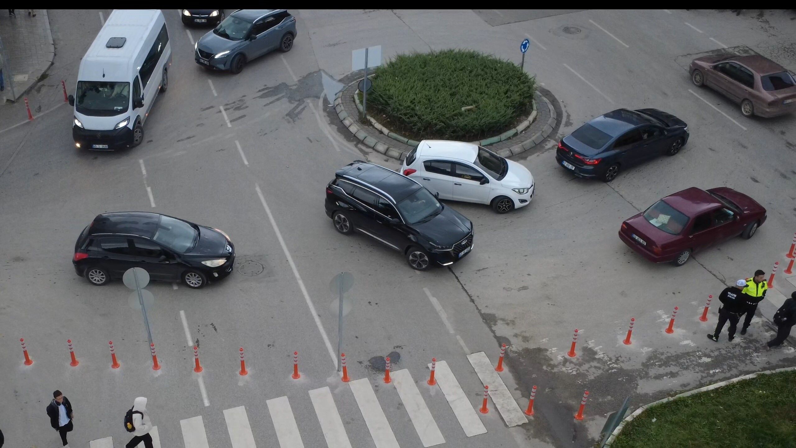 Mahkeme Kararıyla Yol Kapatıldı (1)