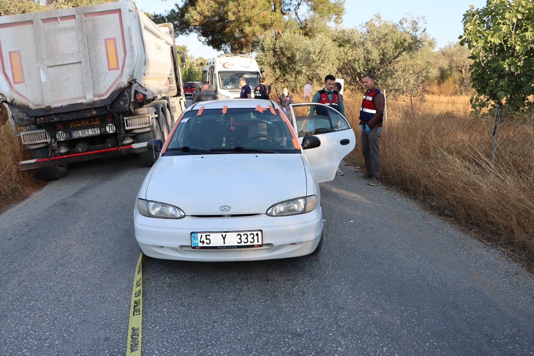 Otomobildeki Şahsa Silahlı Saldırı, 1 Kişi Hayatını Kaybetti (3)