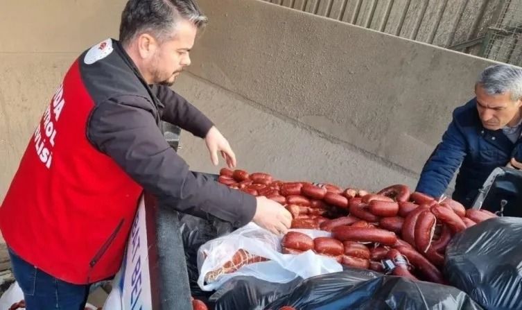 Sucukta Domuz, At Ve Eşek Eti Ne Ararsan Var.. Bakanlığın Açıkladığı Liste Gündem Oldu (2)