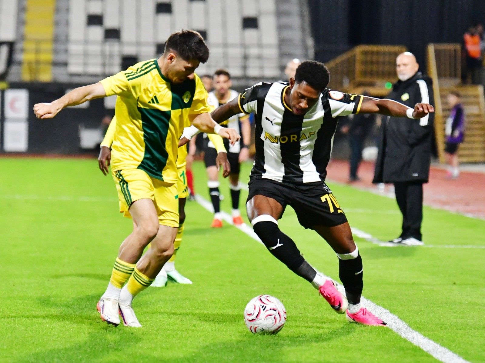 Trendyol 1. Lig Manisa Fk 1 Esenler Erokspor 1 (2)